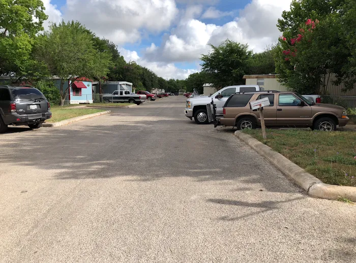 Applewhite Mobile Home Estates Picture 4