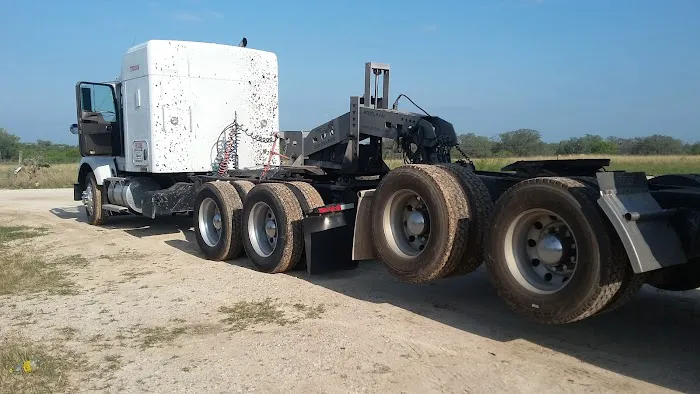 Twin Oaks RV Park Picture 4