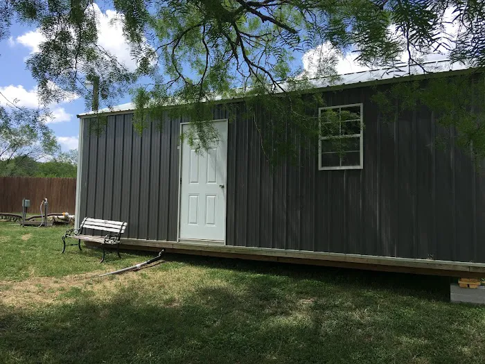 R&M RV Park Picture 7