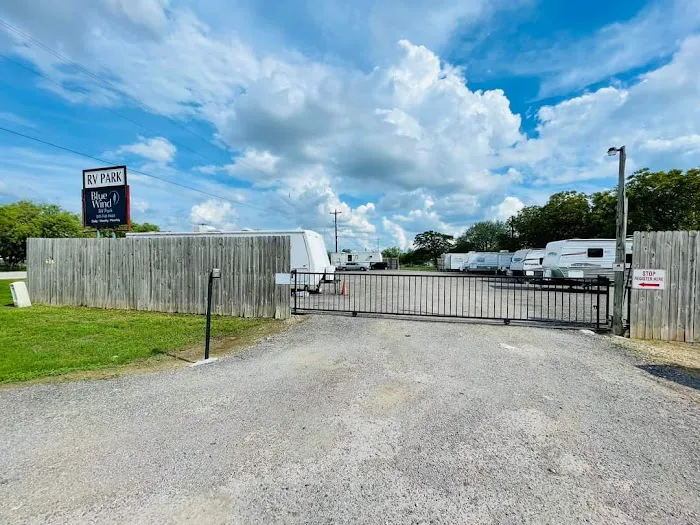 Bluewind RV Park Picture 4