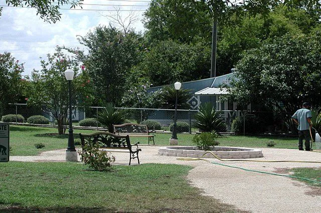 Greentree Village Mobile Home & RV Community Picture 6