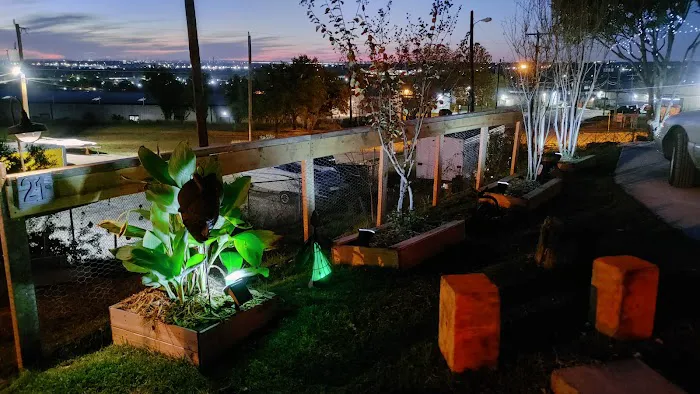 Toepperwein City View RV Park Picture 8