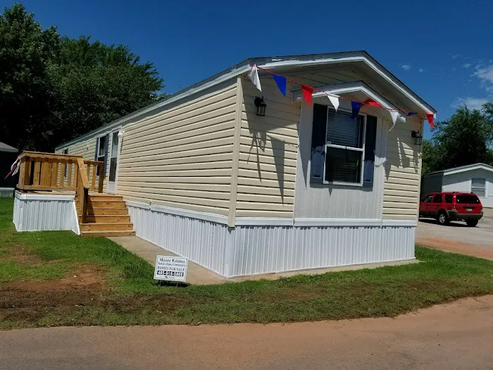 Moore Santa Fe Estates Picture 5