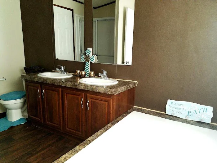 Moore Santa Fe Estates Picture 9