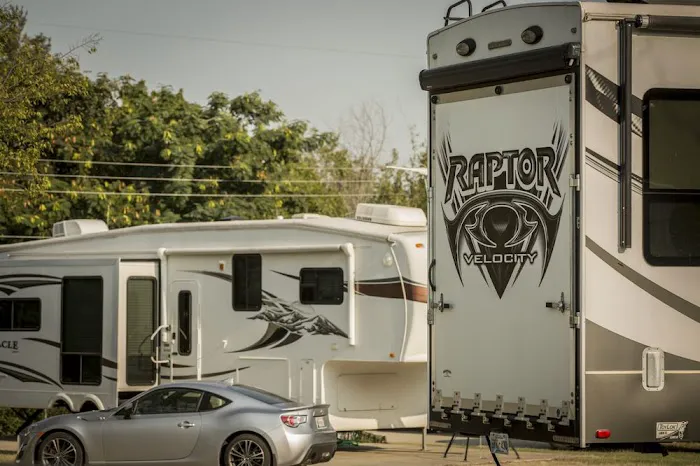 Edgewood RV Community Picture 1