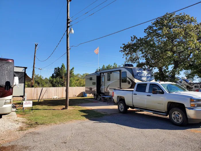 Edgewood RV Community Picture 8