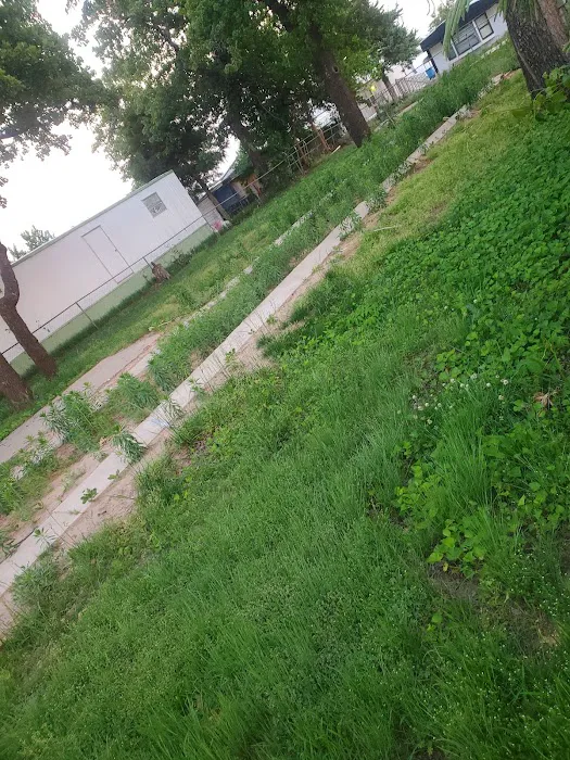 High Chapparal estates Mobile Home Park Picture 6