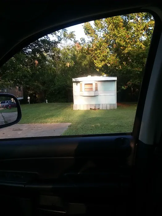 Hilltop Mobile Home Park Picture 2