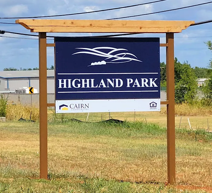 Highland Park Mobile Home Community Picture 5