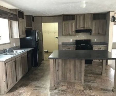 Pecan Village Mobile Home Park