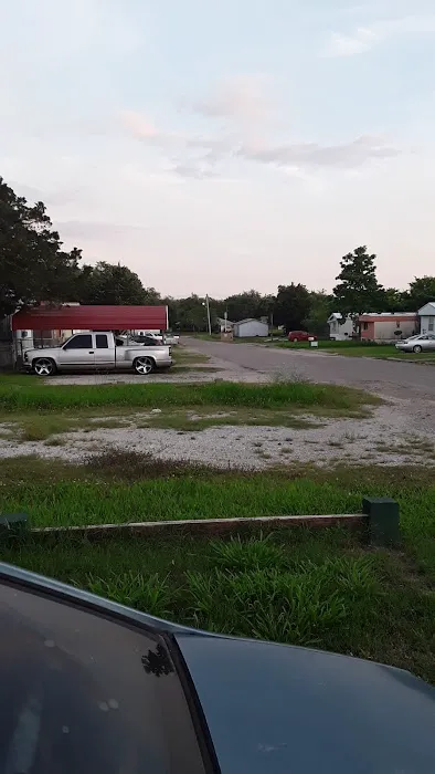 Shamrock Mobile Home Community Picture 2