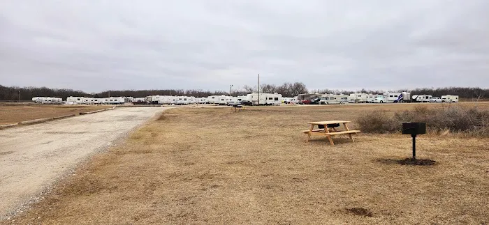 Shawnee RV Park Picture 3