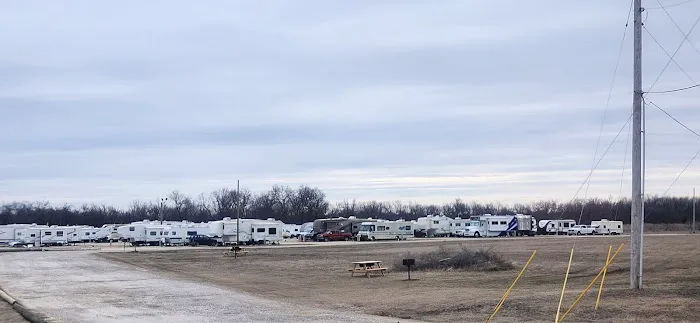 Shawnee RV Park Picture 5