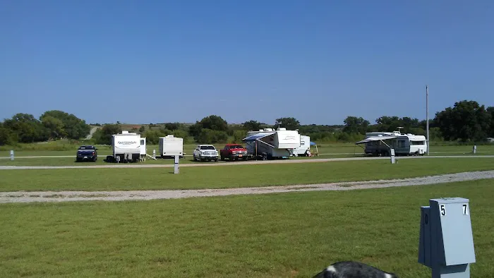 Duncan's Grove R.V. Park Picture 7