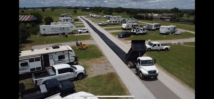 Wichita Mountains RV Park & Storage Picture 6