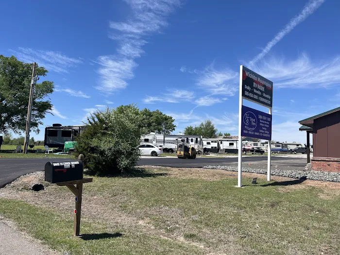 Wichita Mountains RV Park & Storage Picture 8