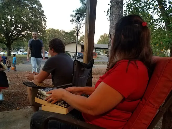 Golden Acre Mobile Home Park Picture 4