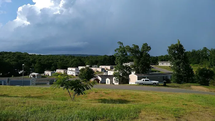 Lake Hamilton Estates Picture 9