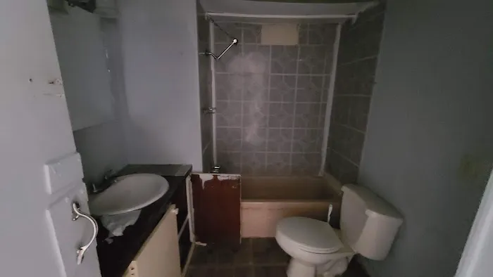 Pleasant Mobile Home and RV Park Picture 2