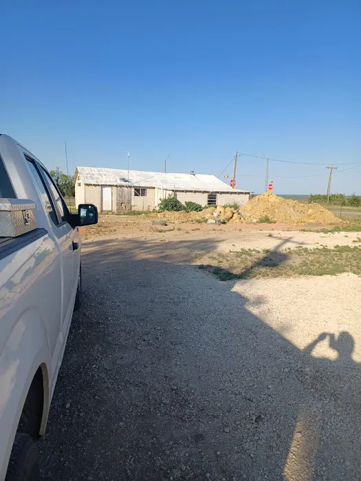 Rustic rv park Picture 2