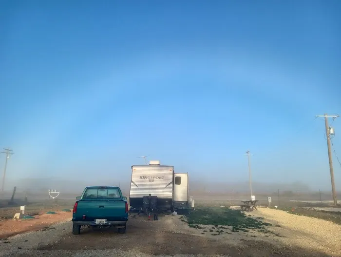 Rustic rv park Picture 1