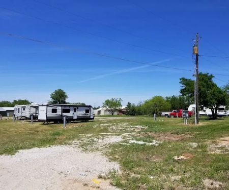 The Tired Traveler RV Park , Cisco, Texas