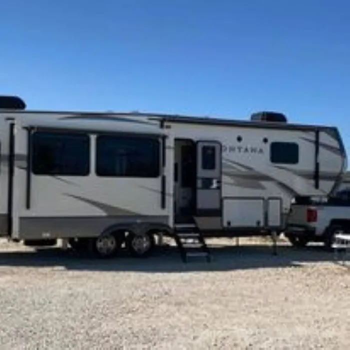 Lone Star RV Park Picture 6