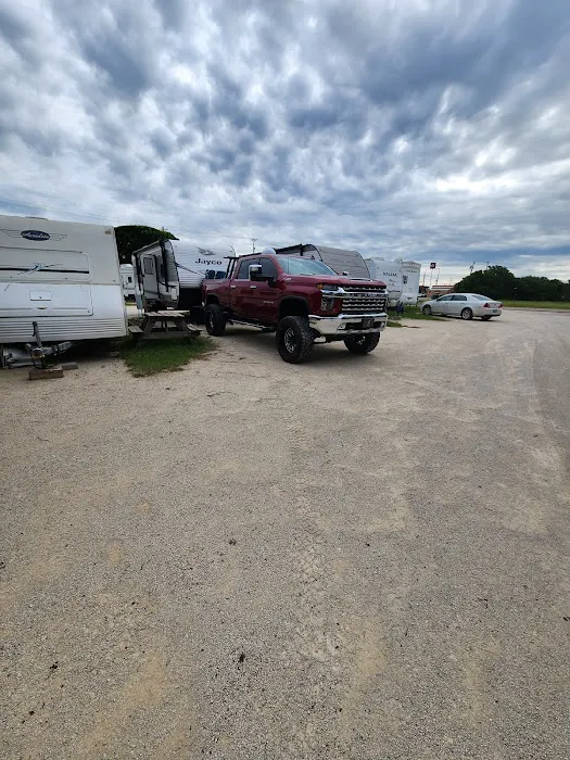 White's RV Park Picture 2