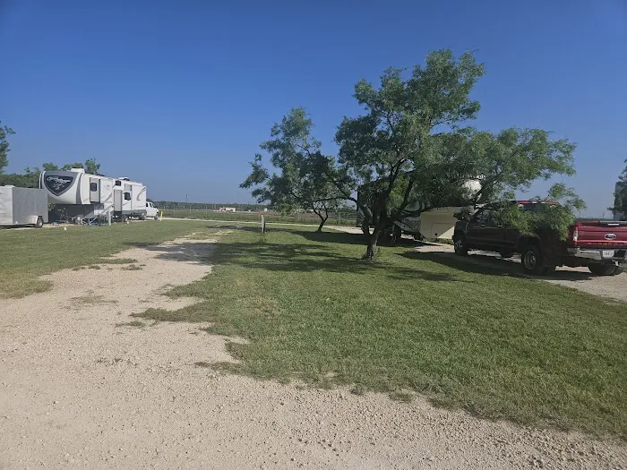 Buck Creek RV Park Picture 2