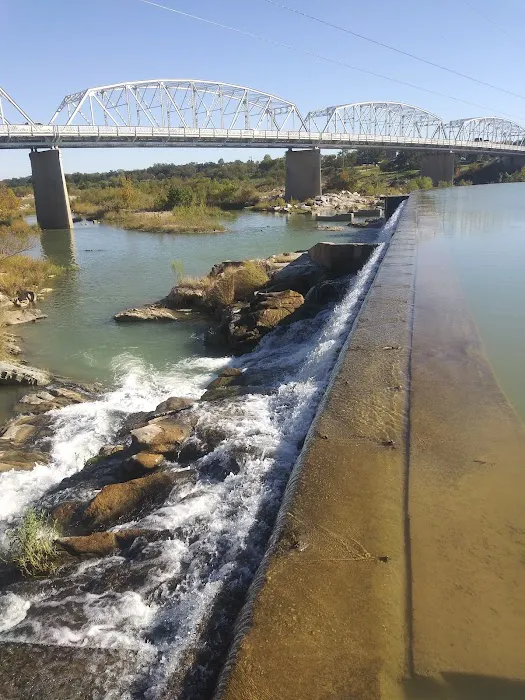 Riverway RV Park Picture 1