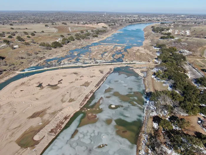 Llano City Rv Park Picture 2
