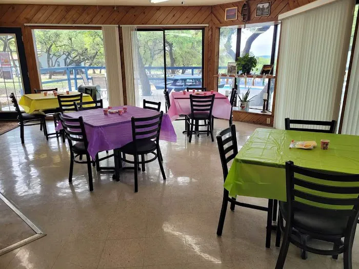 Lake Pointe RV & Condo Resort Picture 5