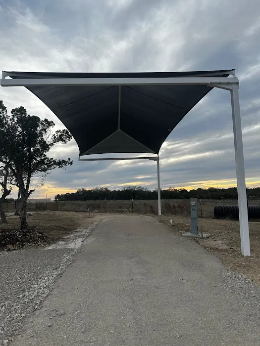 Pierced Oak RV Park Picture 8