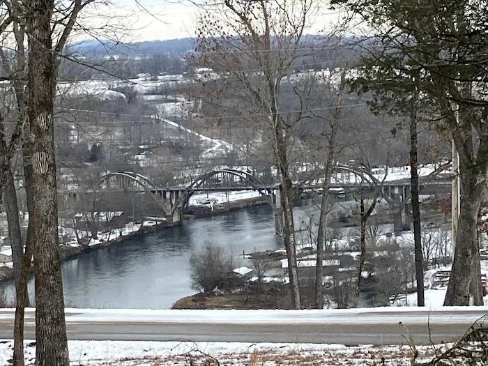 Bachelor Bluff Picture 6