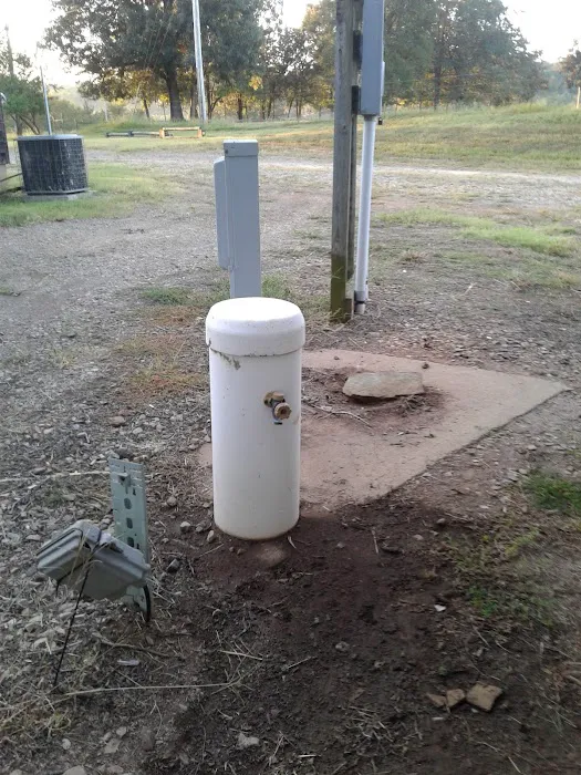 Chateau Aux Arc RV Park Picture 3