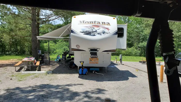 Dan's Riverview RV Park Picture 7