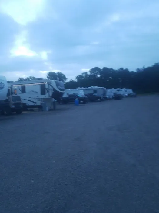 Workman's RV Park Picture 4