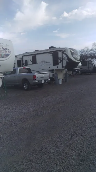 Workman's RV Park Picture 2