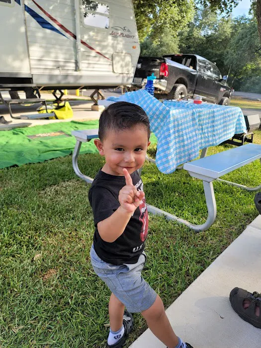 Canyon Lake Rv Park Picture 7