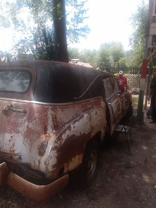 Vail's Mobile Home Park Picture 1