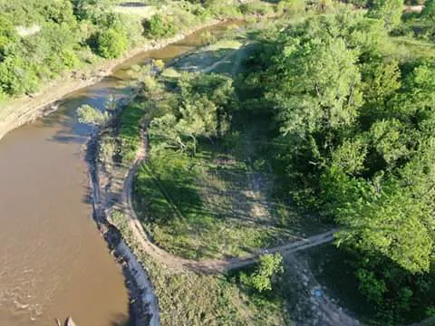 Holliday Outt RV Park 55 Plus Picture 2