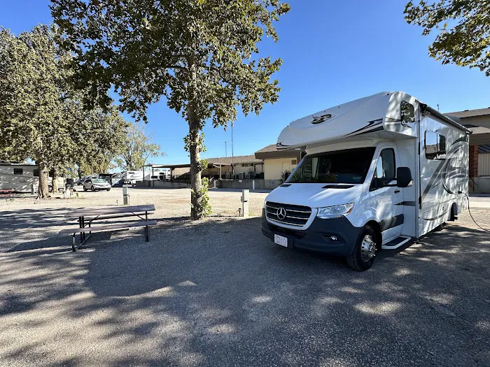 Rockwell RV Park & Campground Picture 10