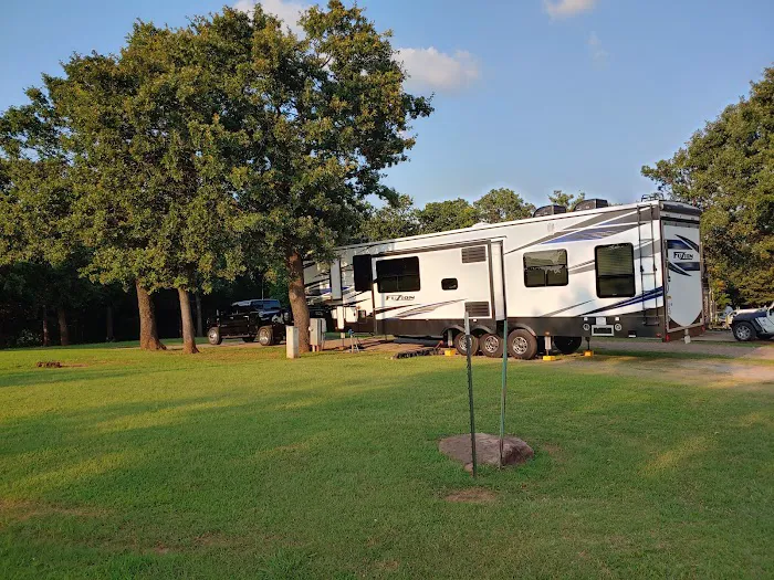Oak Glen RV Park Picture 5
