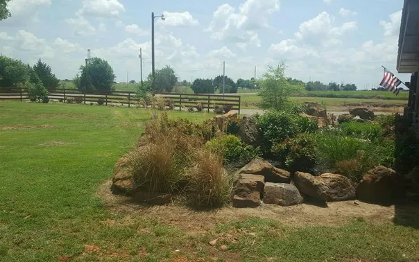 Old 66 RV Park Picture 2