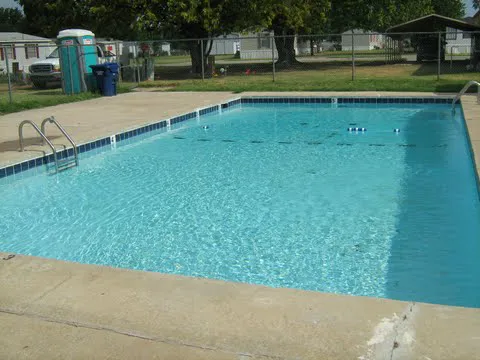 Lakeview Terrace Mobile Home Community Picture 2