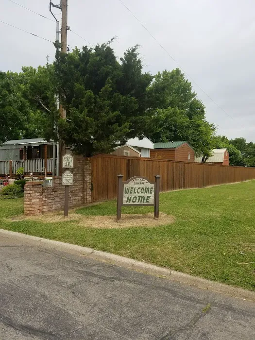 Stonebrook Village Mobile Home Park Picture 5