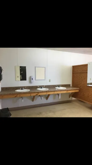 Buffalo Bob RV Park Picture 6