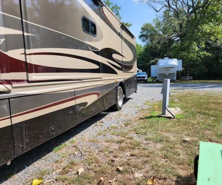 J & J RV Park & Storage