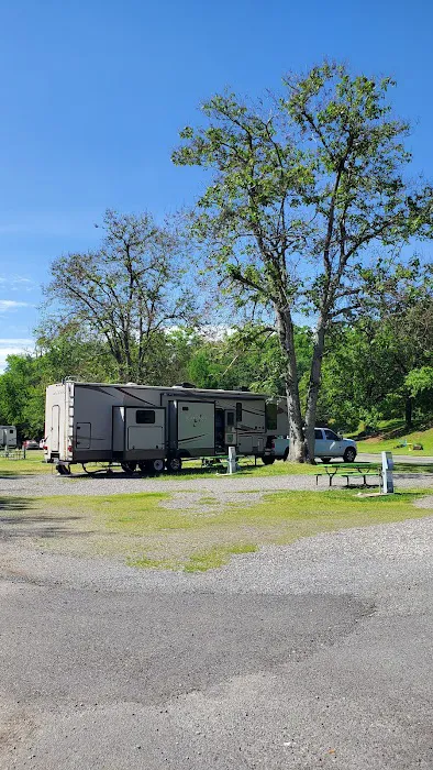 J & J RV Park & Storage Picture 5