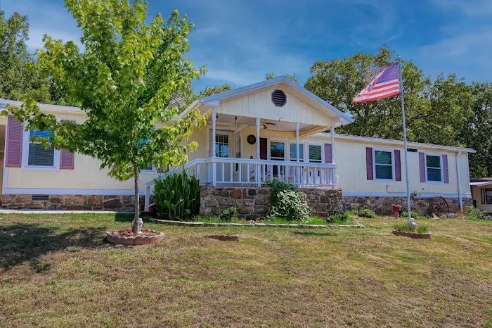 Flat Rock Village Retirement Picture 6